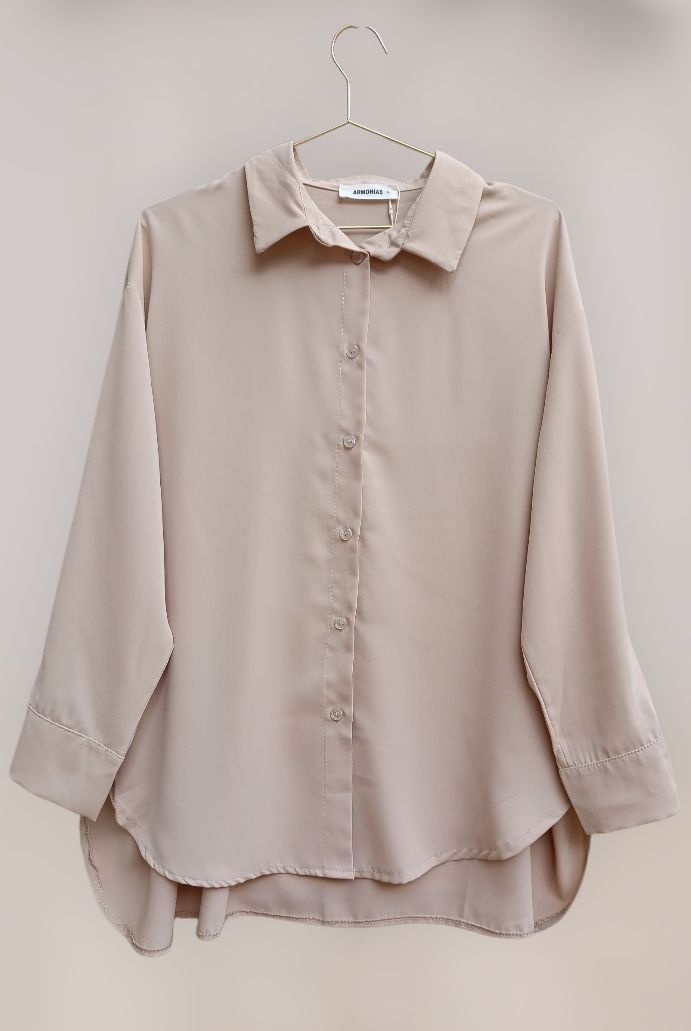 Camisa bajo redondeado beige