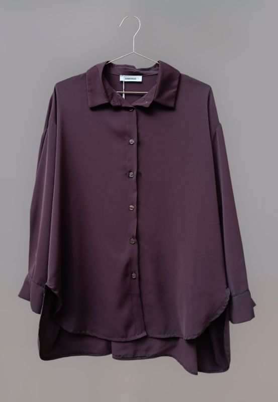 Camisa bajo redondeado marrón