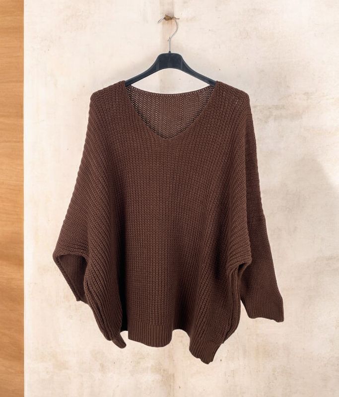 Jersey cuello pico (marrón)