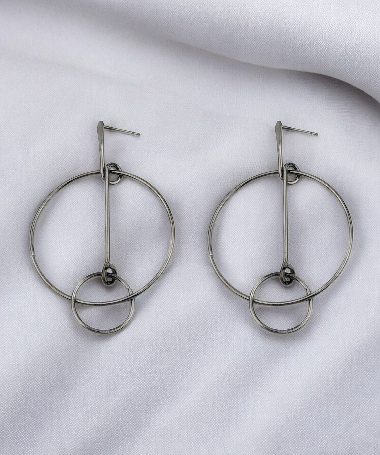 Pendientes doble círculo (negro)