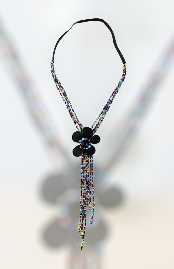 Collar flor (negro)