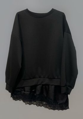 Sudadera faldón encaje (negra)