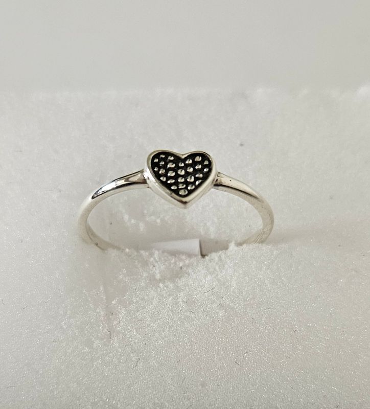 Ring 055