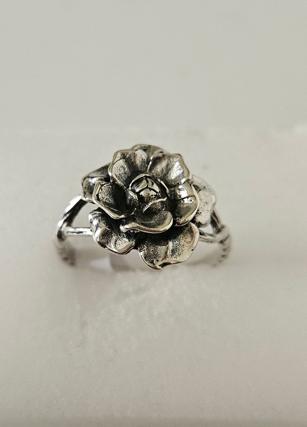 Ring 103