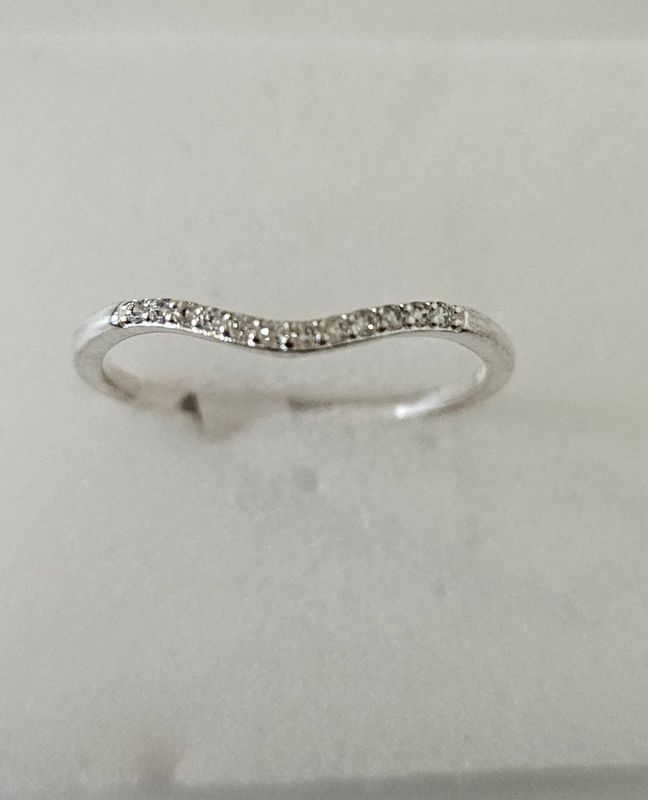 Ring ak27