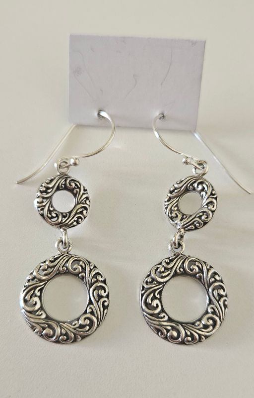 Earring e124