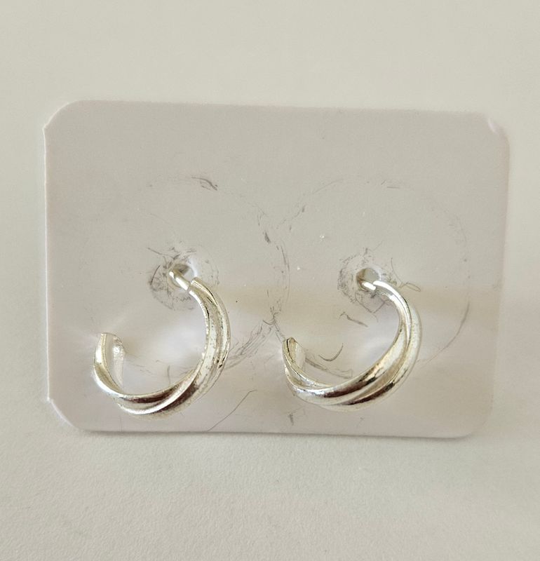 Earring r37