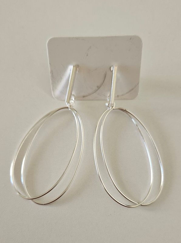 Earring d57