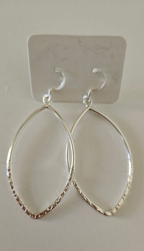 Earring d23