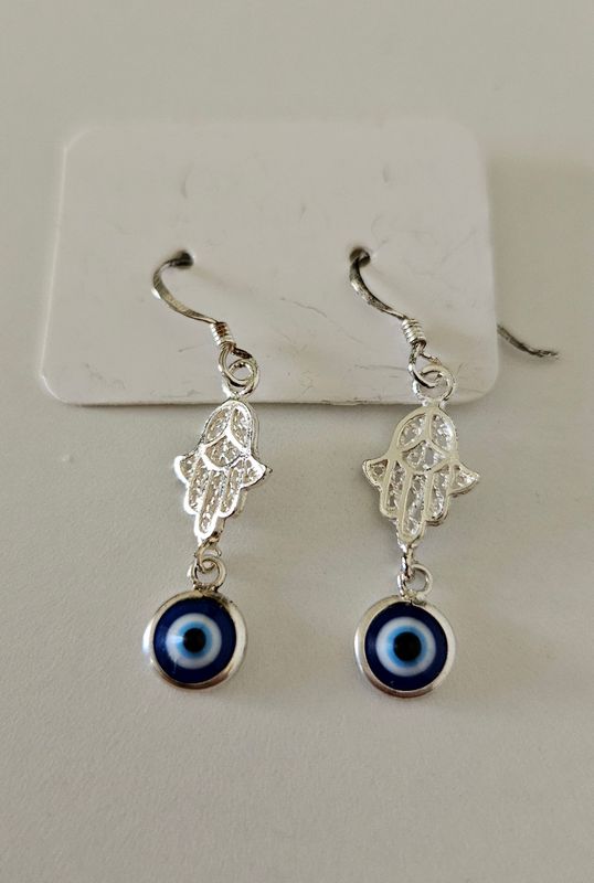 Earring t127