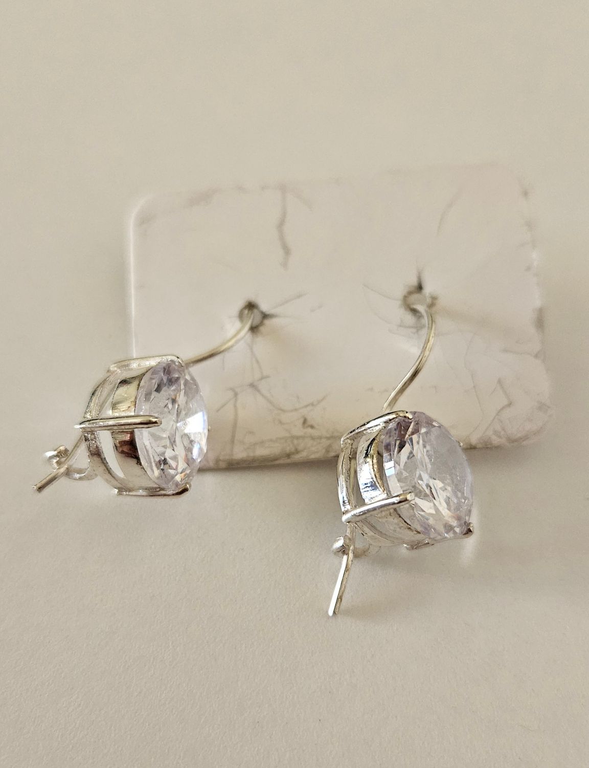 Earring e19