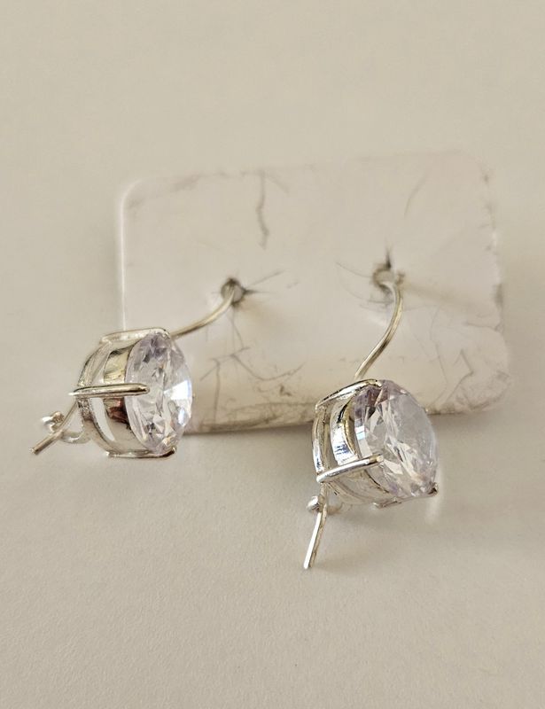 Earring e19