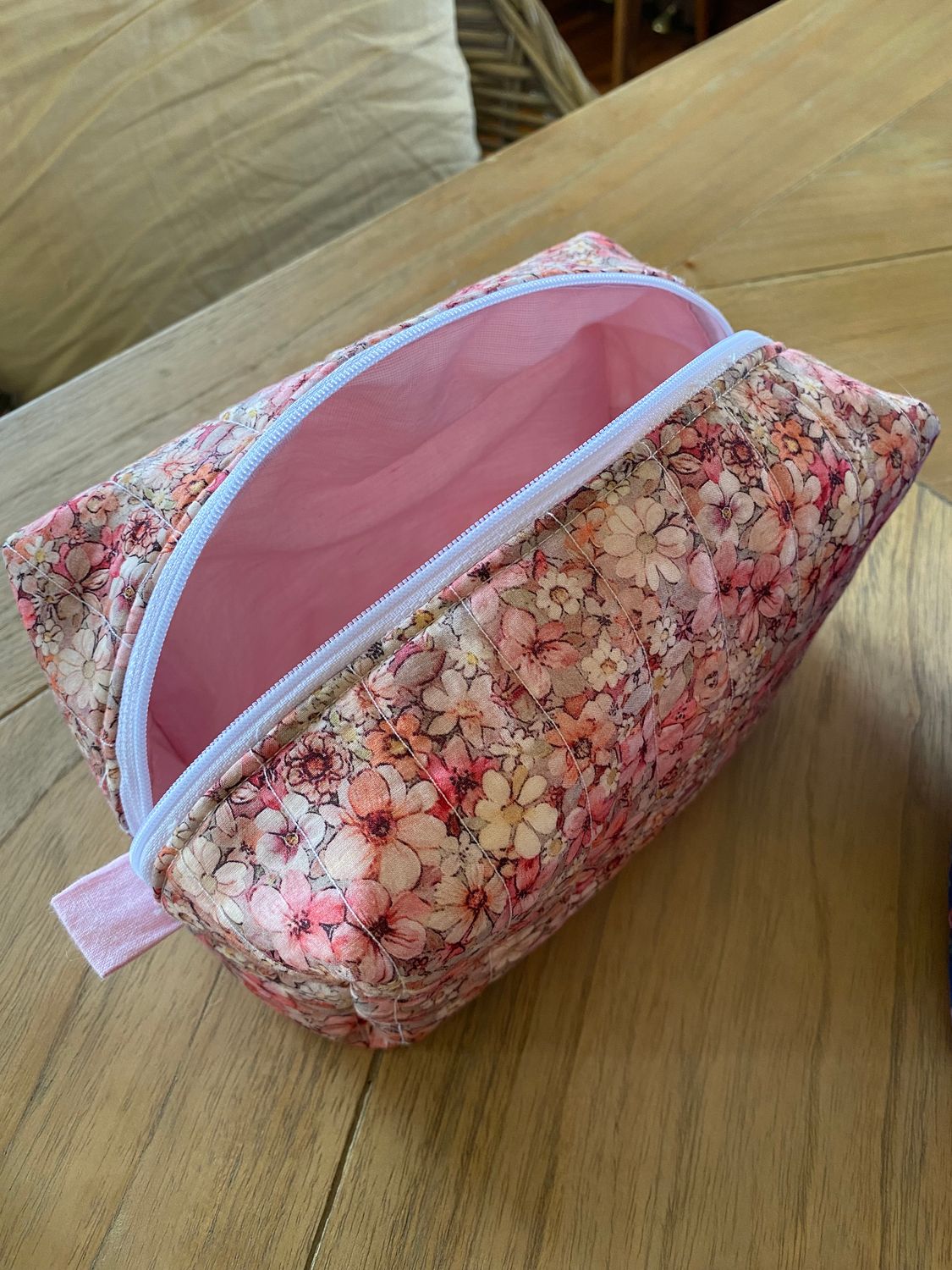 Make up toiletries bag -medium pink floral