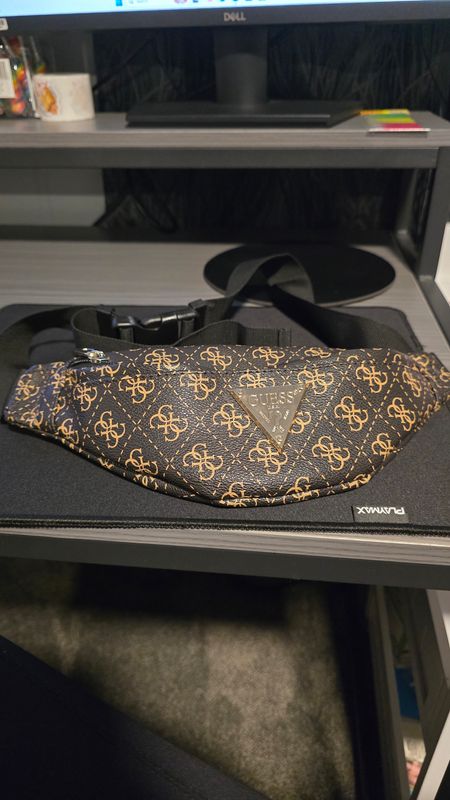 guess belt bag