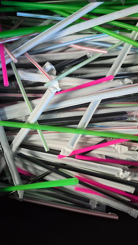 50 random straws