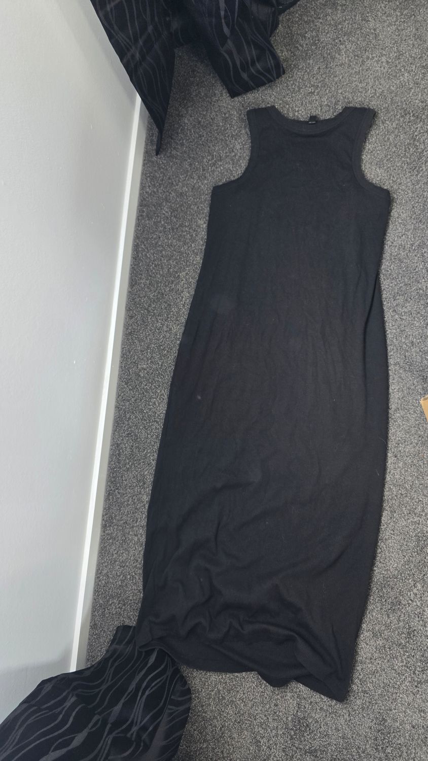 Size 16 black dress