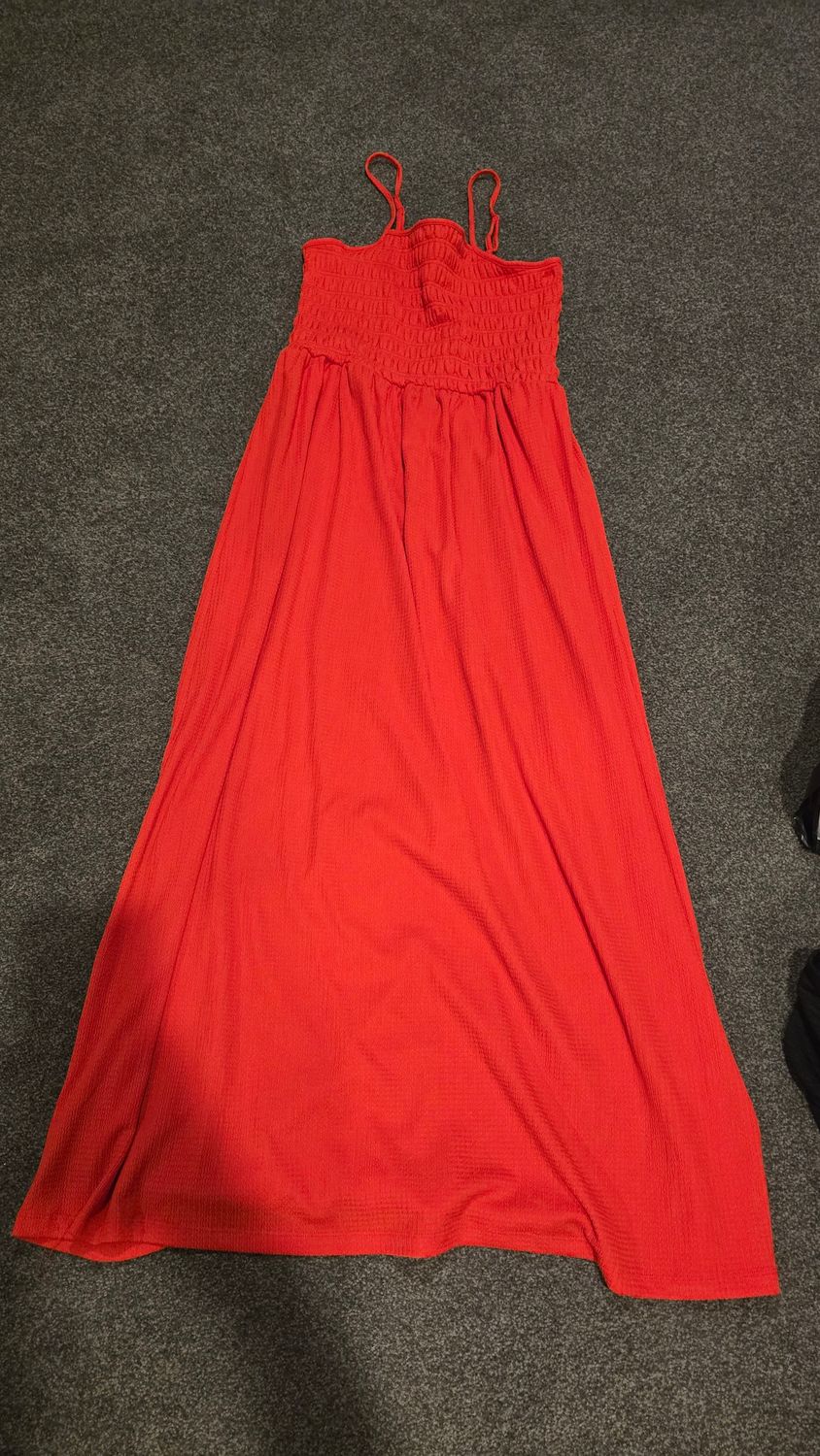 Size 14 red dress