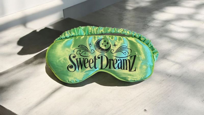 Bight Green Silky Eye Mask