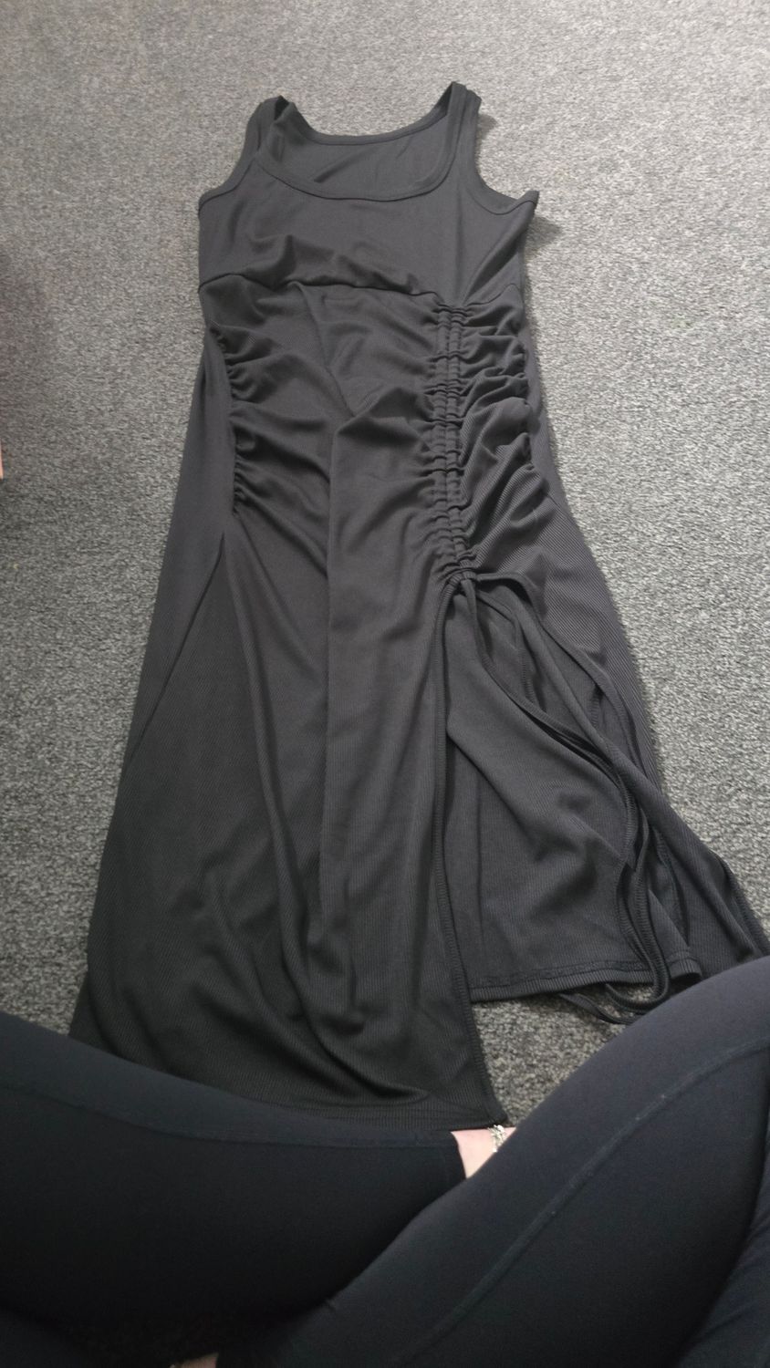 Dress size xl more a 14