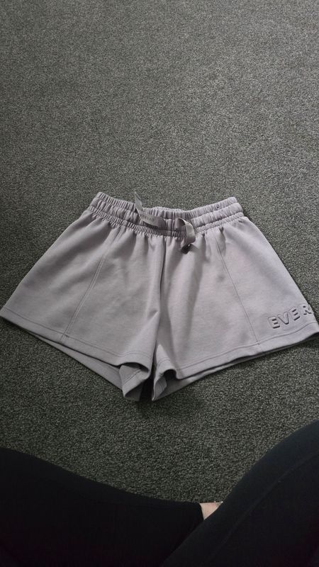 Everlast shorts size 16 brand new