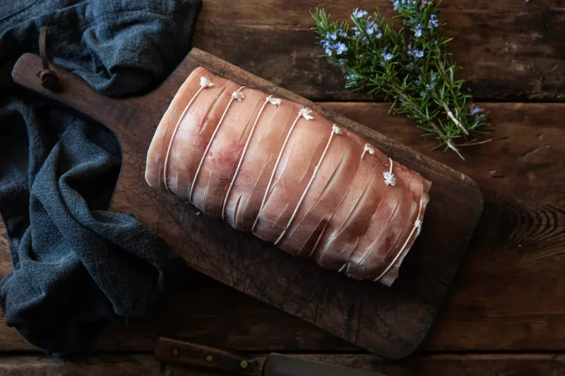 1KG Rolled Pork Shoulder