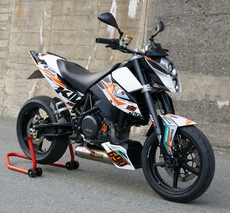 KIT GRAFICHE KTM DUKE III 690 2008 - 2011 - RIDE WHITE