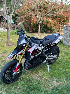 KIT GRAFICHE APRILIA DORSODURO 750 900 - FASTER WHITE