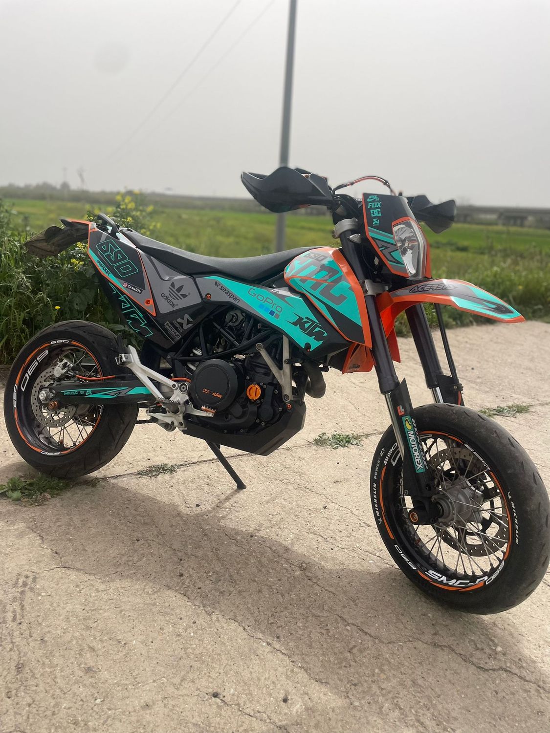 KIT GRAFICHE KTM SMC 690 2007 - 2011 - GP04