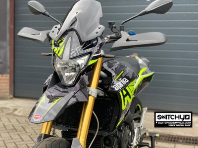 KIT GRAFICHE APRILIA DORSODURO 1200 - NEON CAMO