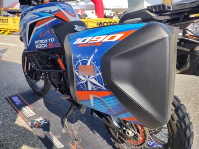 KIT GRAFICHE COMPATIBILI CON VALIGIE KTM