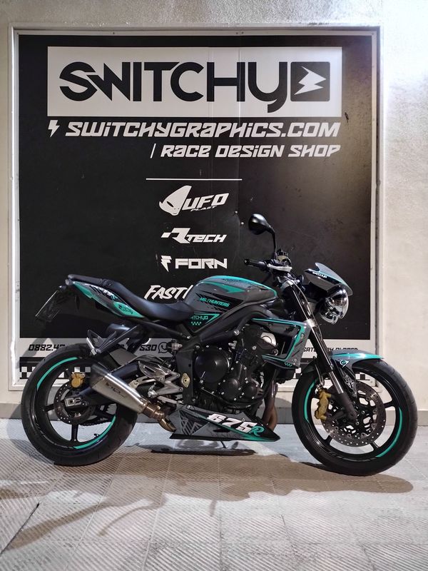 NAKED BIKES - KIT GRAFICHE 100% PERSONALIZZATE