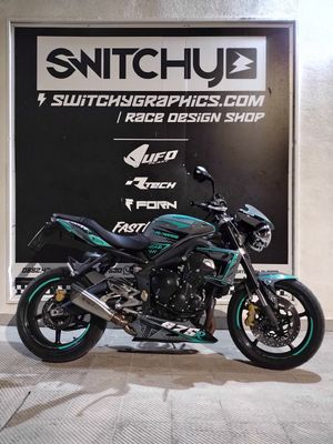 NAKED BIKES - KIT GRAFICHE 100% PERSONALIZZATE