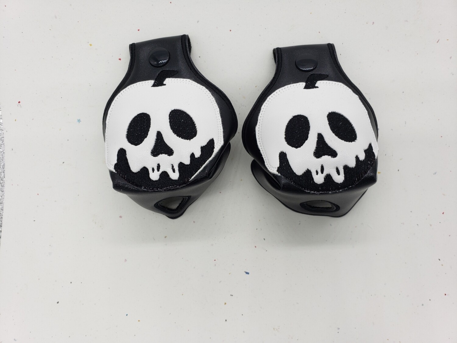 Poison apple black and white Toe guards