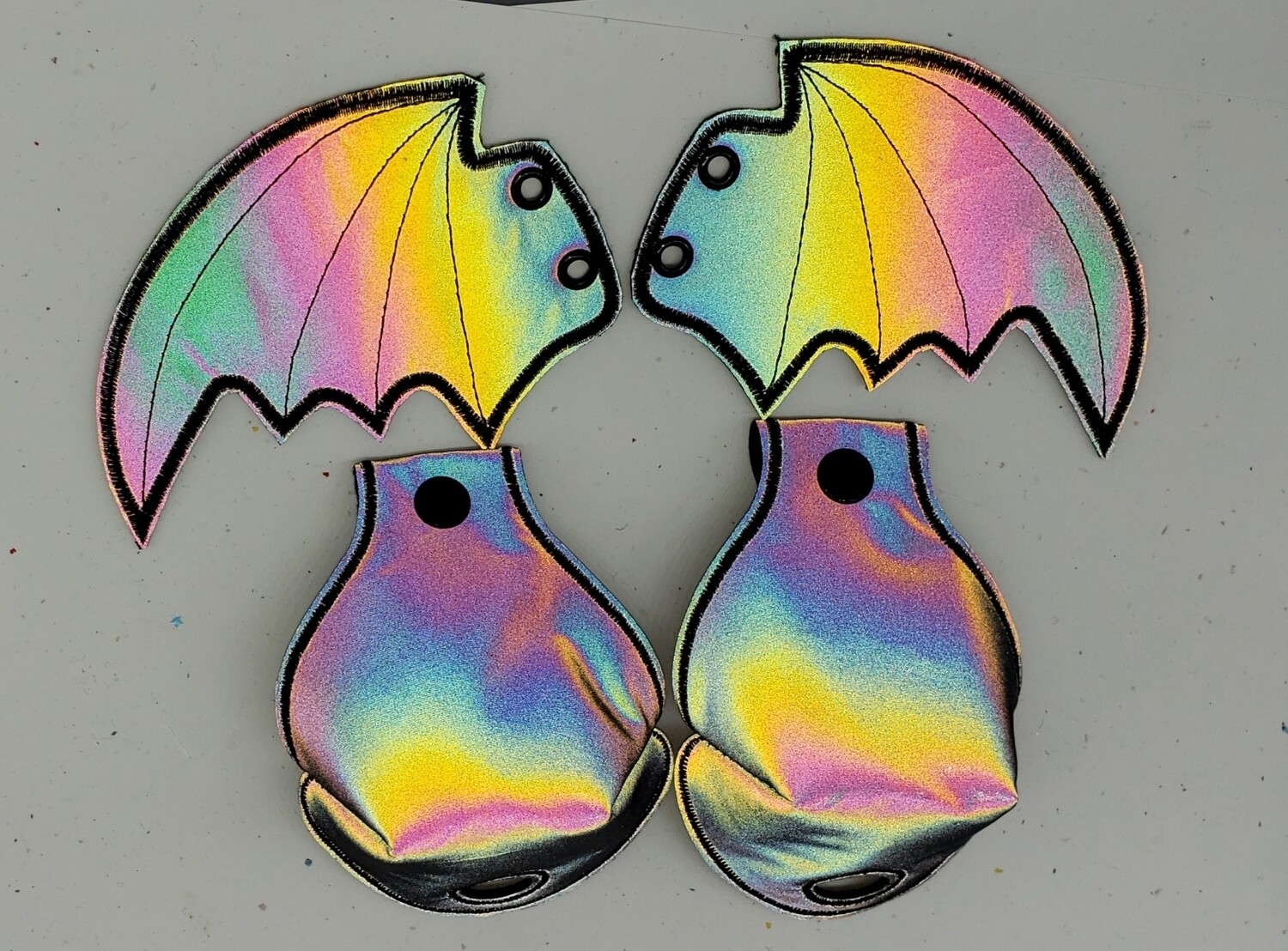 Black rainbow reflective Toe guards and bat wings set