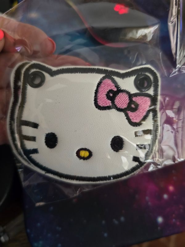 Hello kitty lace accessories