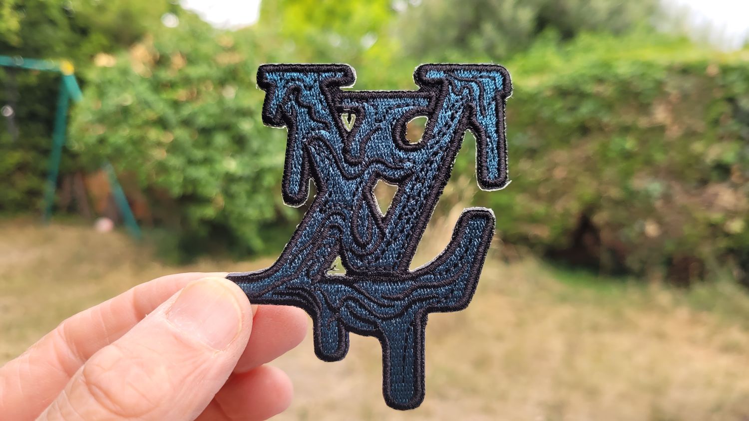LV Louis Vuitton Drip Logo Embroidered Iron-On Patch