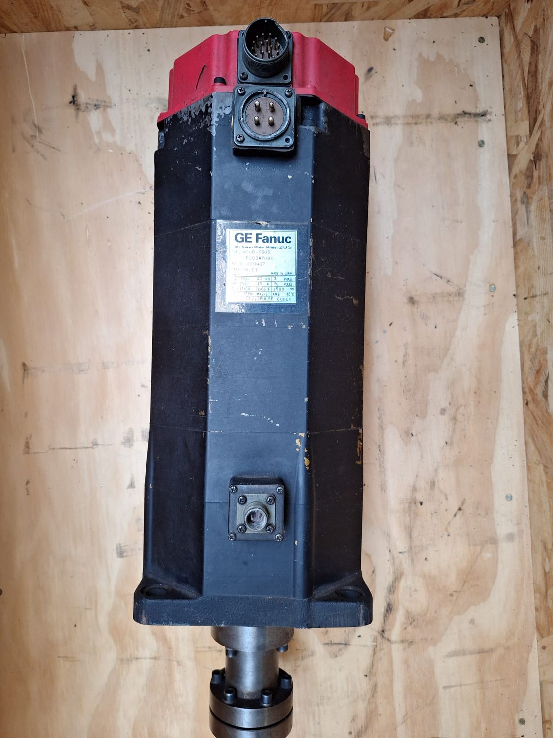 GE FANUC AC SERVO MOTOR MODEL 205 TYPE A06B-0505-B203