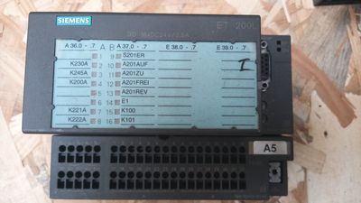 SIEMENS DO 16xDC24V 0.5A ET 200L
