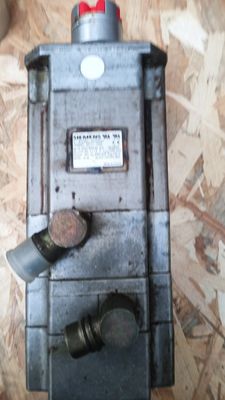 SIEMENS BRUSHLESS SERVOMOTOR 1FK6063-6AF71-1AH0