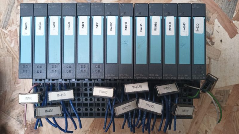 SIEMENS SIMATIC S7 6ES7 131-4BD00-0AA0