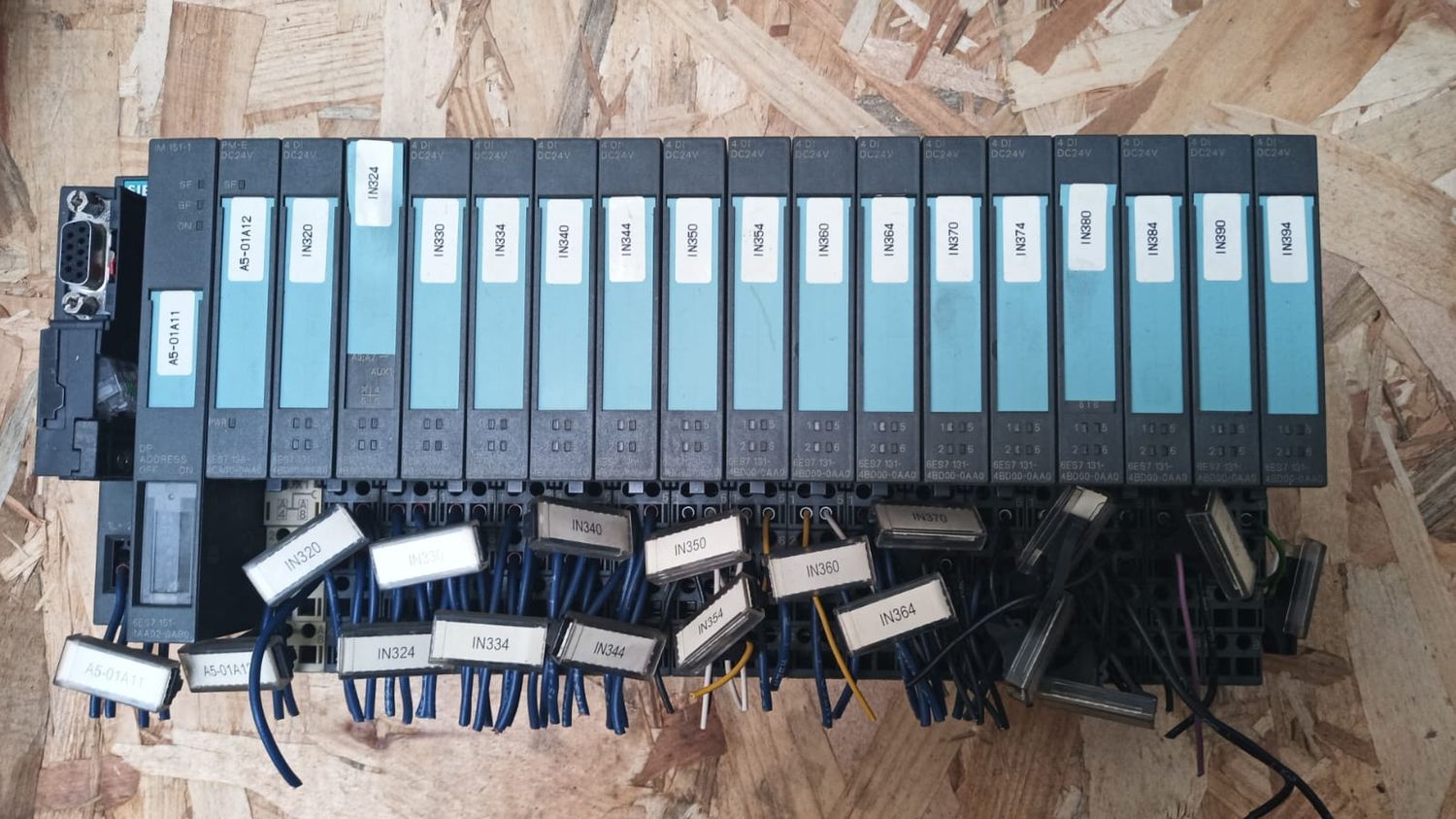 SIEMENS SIMATIC S7 6ES7-131-4BD00-0AA0