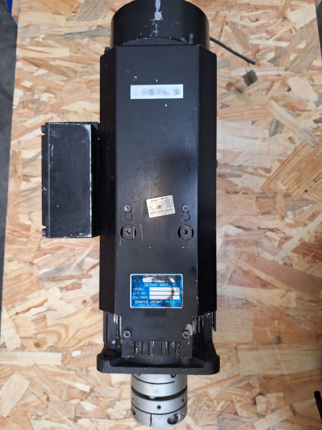 SANYO DENKI SERVO MOTOR E751024J8GF1