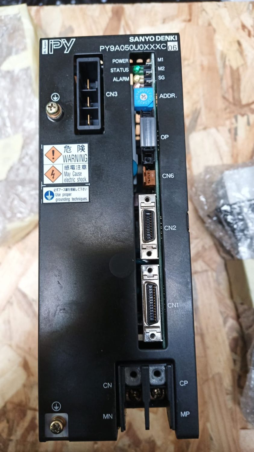 SANYO DENKI SERVO AMPLIFIER PY9A050U0XXXC06 0305300785 K