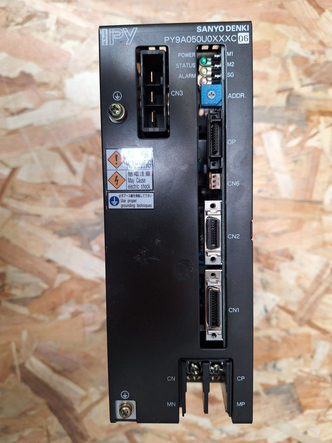 SANYO DENKI SERVO AMPLIFIER PY9A050U0XXXC 06 DC280V 0305250239 K