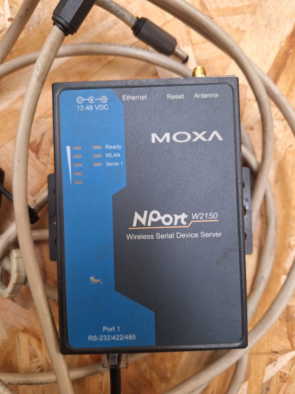MOXA NPORT W2150 WIRELESS SERIAL DEVICE SERVER PORT 1 RS-232-422-485 12-48 VDC