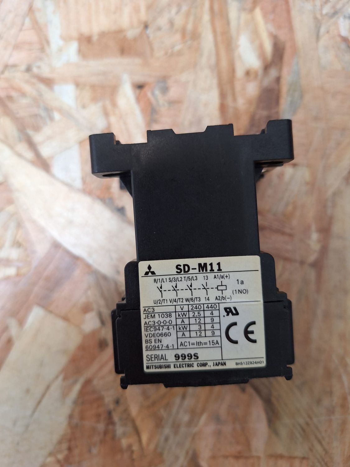 MITSUBISHI ELECTRIC SD-M11 SERIAL 999S BH512Z924H01