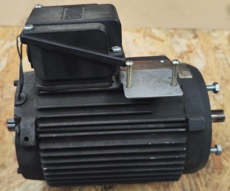 MOTOR FUKUTA INDUCTION MOTOR AMVB 6202 2007