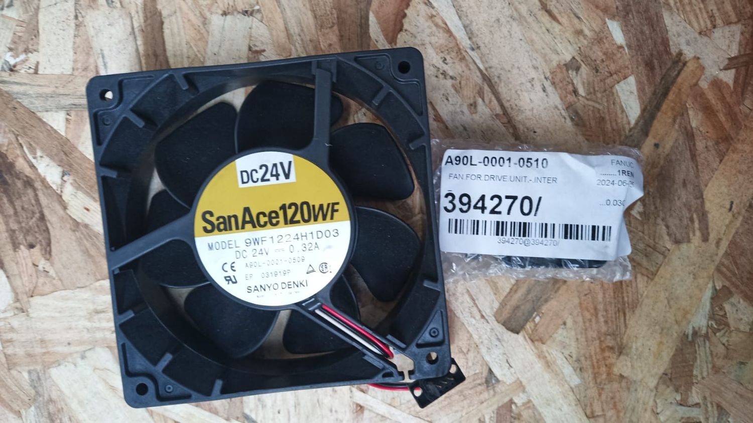 DC24V SANACE120WF MODEL 9WF1224H1D03 DC 24V SANYO DENKI