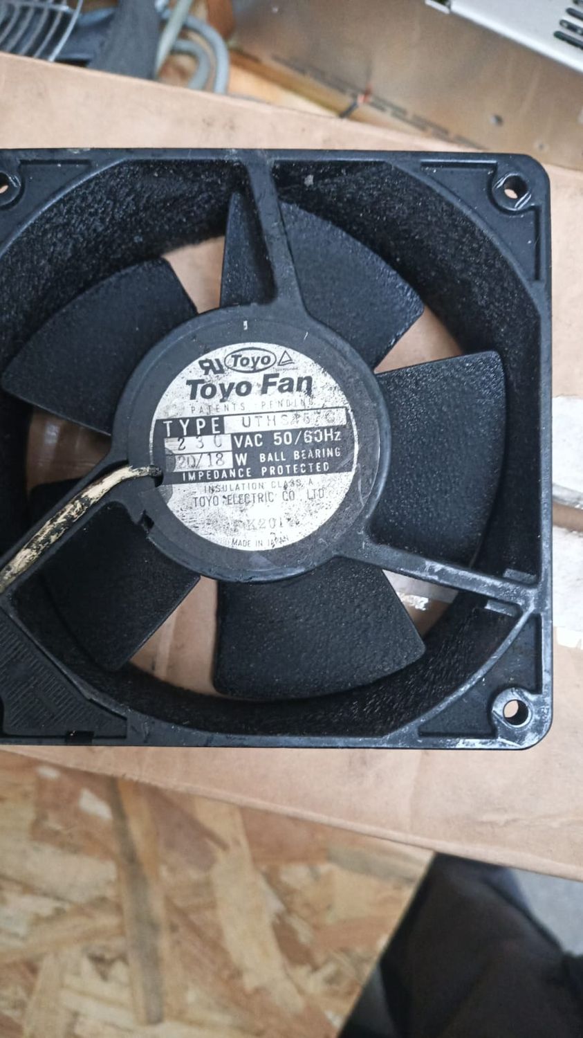 ​TOYO ELECTRIC FAN TYPE UTHS457C
