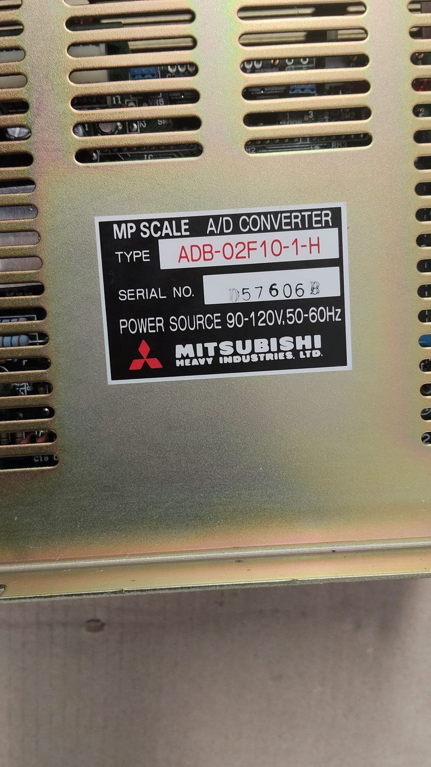 Convertidor Mitsubishi Heavy Industries MP Scale A/D Converter ADB-02F10-1-